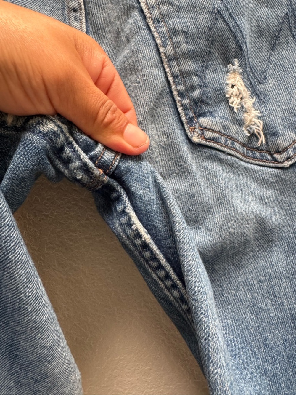 MOTHER The Tomcat Playing With Scissors Crop Straight Jeans - Picture 13 of 14